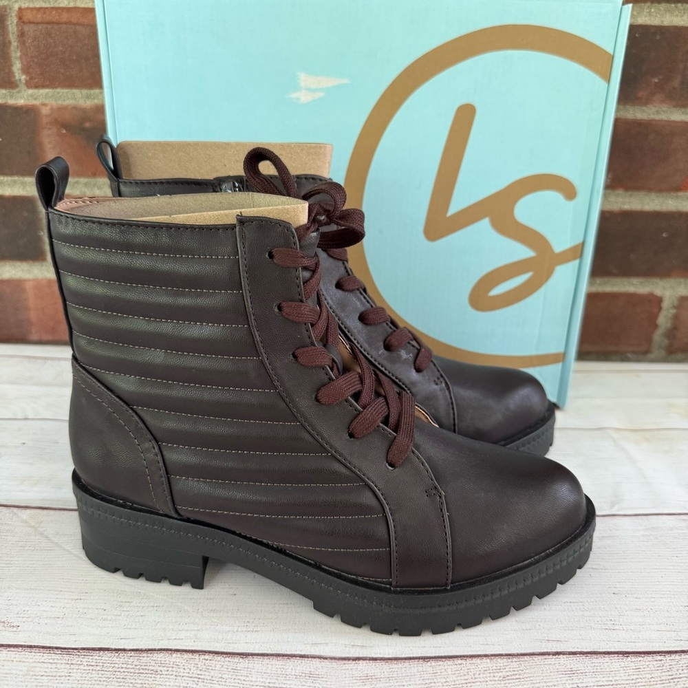 Life Stride Stormy Dark Chocolate Lace Up Ankle Boots Women’s US 6 M NEW
